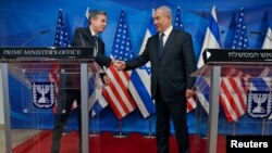 Thủ tướng Israel Benjamin Netanyahu (phải) và Ngoại trưởng Mỹ Anthony Blinken tại cuộc họp báo ngày 25/5/2021.