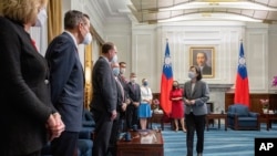 Tổng thống Đài Loan Thái Anh Văn gặp phái đoàn Quốc hội Mỹ tại Đài Bắc ngày 8/9/2022. 