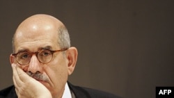Ông Mohamed El-Baradei, người từng đoạt giải Nobel Hòa bình và giữ chức tổng giám đốc của Cơ quan Nguyên tử năng Quốc tế