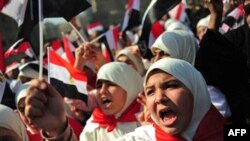 Người Ai Cập tụ tập ở Quảng trường Tahrir kỷ niệm ngày đánh dấu một tuần lễ kể từ khi Tổng thống Hosni Mubarak từ chức, 18/2/2011